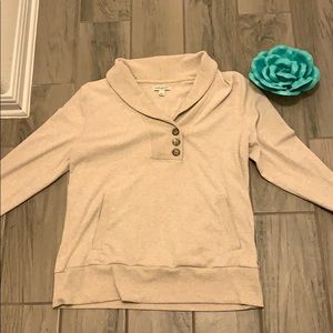 Banana Republic pullover top. Cute and comfy.